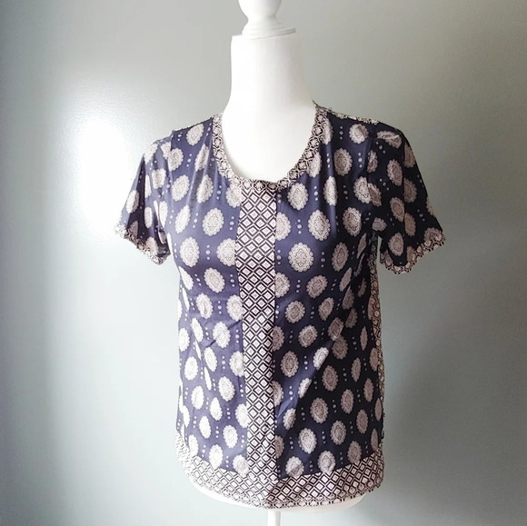 J. Crew Medallion Print Perfect Tee - Picture 1 of 5